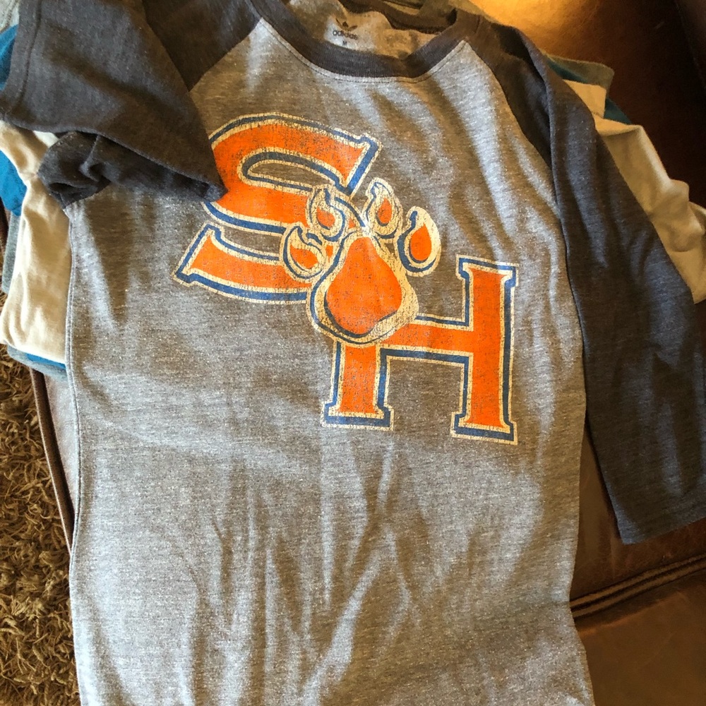 Bella tees - Picture 5 of 6